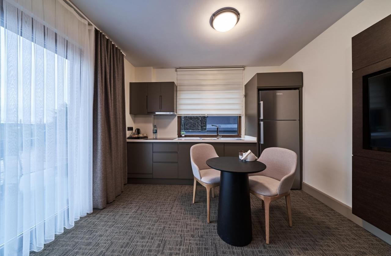 Selini Hotel Istanbul Airport Extérieur photo